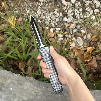 Carbon Fiber Folding Knives 440c Blade Zinc Alloy Handle Camping Survival Durable Multitools