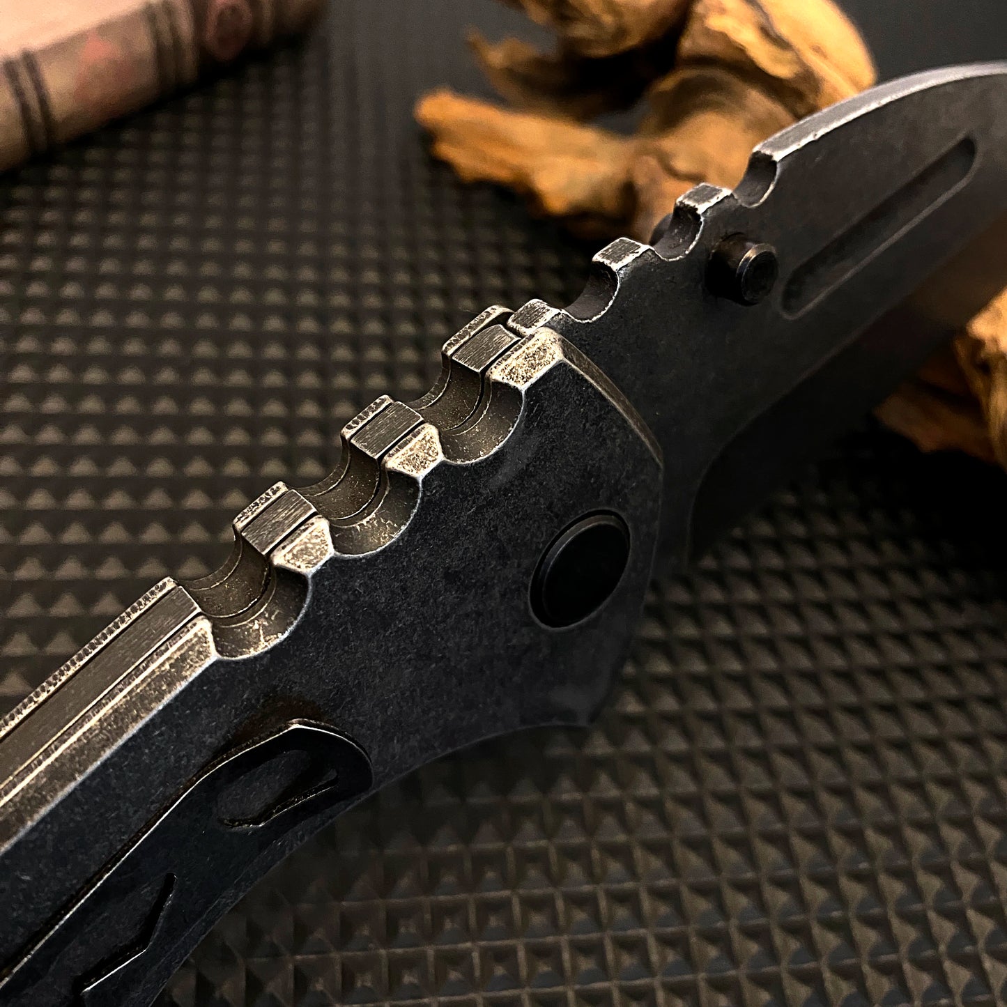 Peeling Knife, Hand-Held Carving Knife, Multi-Functional Fruit Knife, Hunting, Camping Survival Knife- The Perfect Holiday Gift!