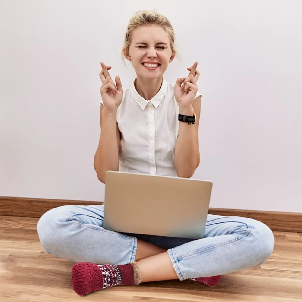 Men Women Winter Indoor Home Slippers Socks Non Slip Fuzzy Floor Socks Warm Thick Thermal Socks Soft for Christmas